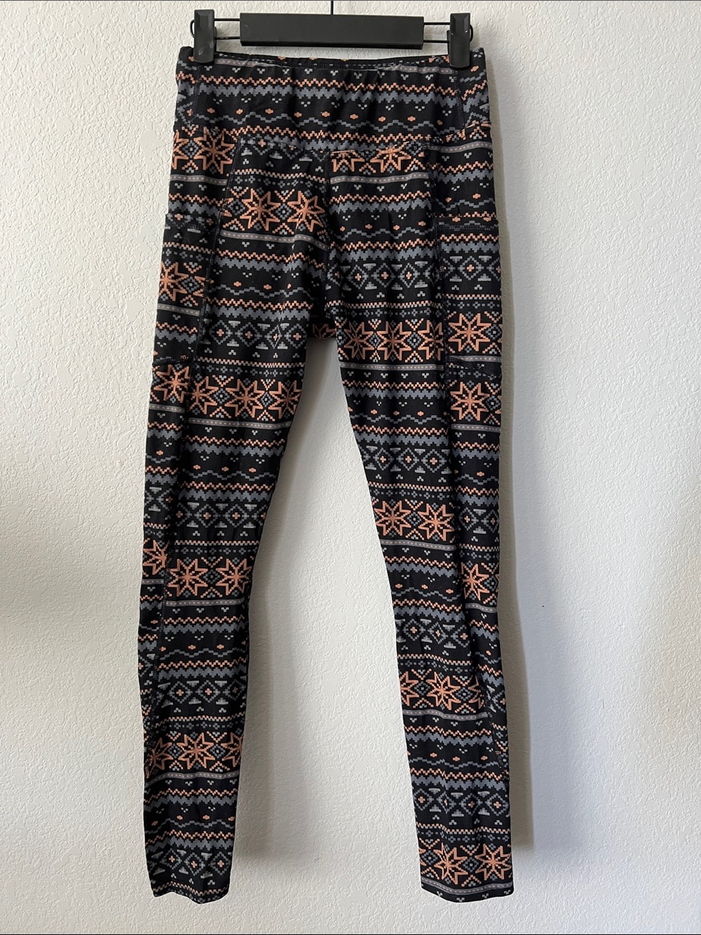 Pact Leggings Black With Brown and Gray Fair Isle Pattern Size Small